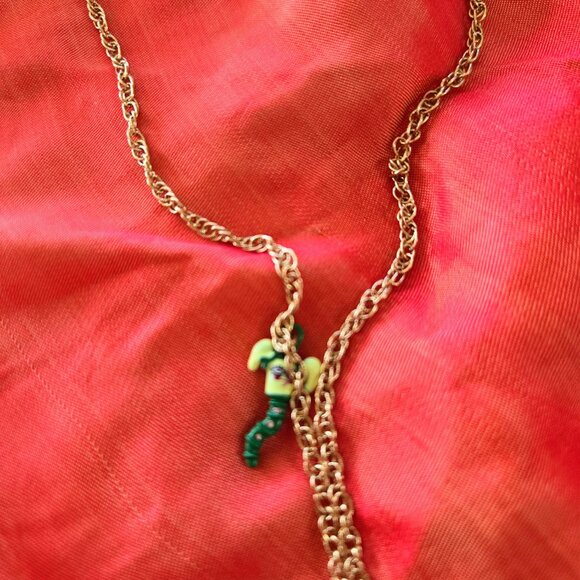 Betsy Johnson GOLD APPLE NECKLACE - Picture 5 of 12